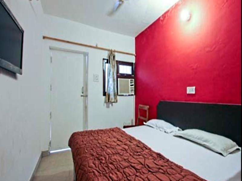 Spot On 48690 Hotel Host Agra  Εξωτερικό φωτογραφία