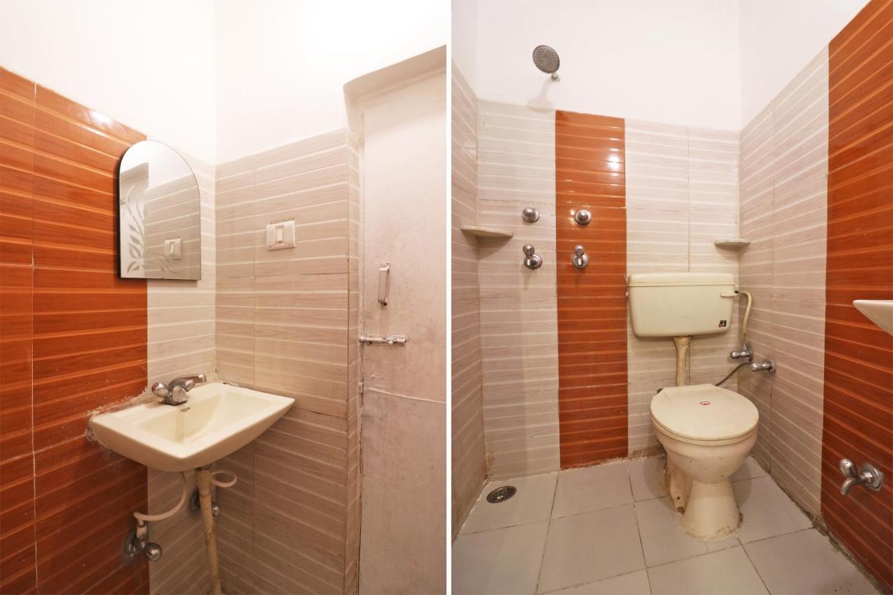 Spot On 48690 Hotel Host Agra  Εξωτερικό φωτογραφία