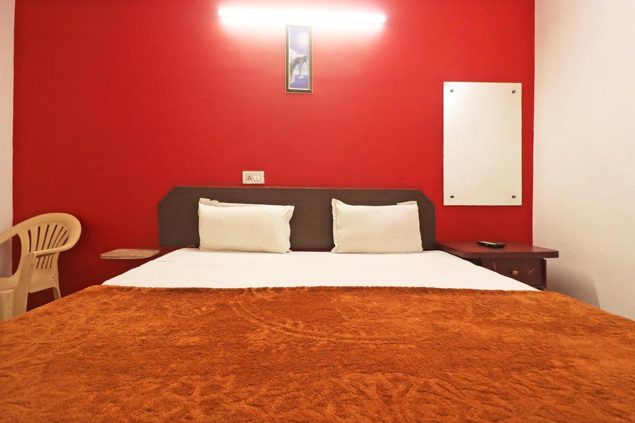 Spot On 48690 Hotel Host Agra  Εξωτερικό φωτογραφία